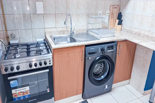 1 Bedroom Apartment in Lavender 1