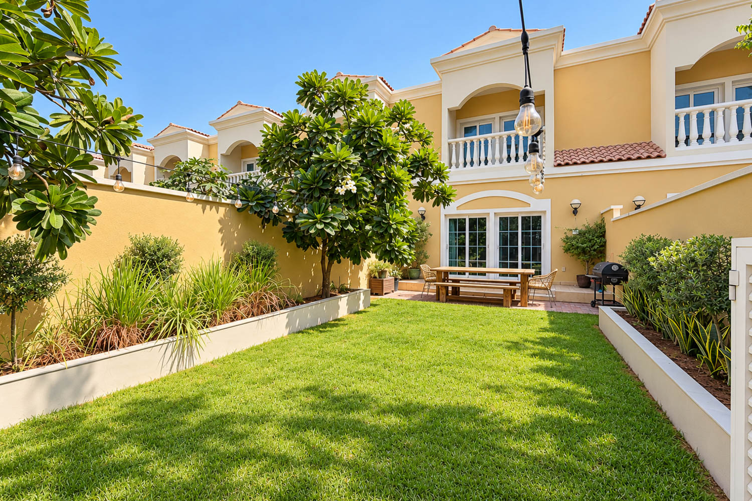 1 Bedroom Townhouse in District 12H