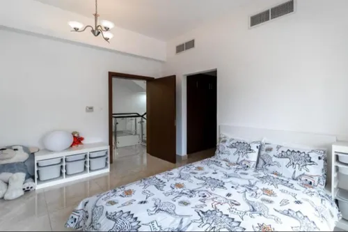 4 Bedrooms Townhouse in Habitat
