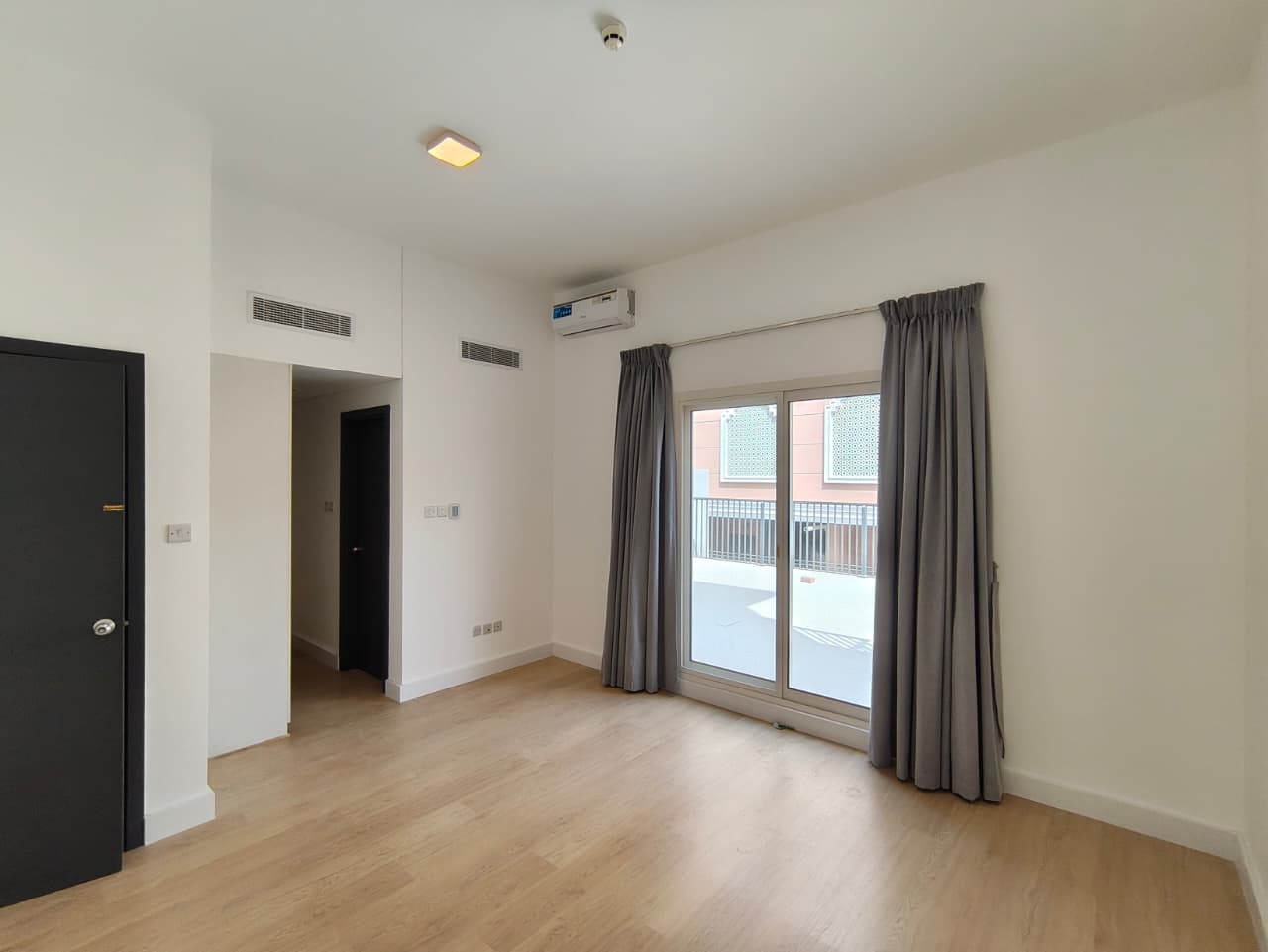 4 Bedrooms Townhouse in Penta Villas