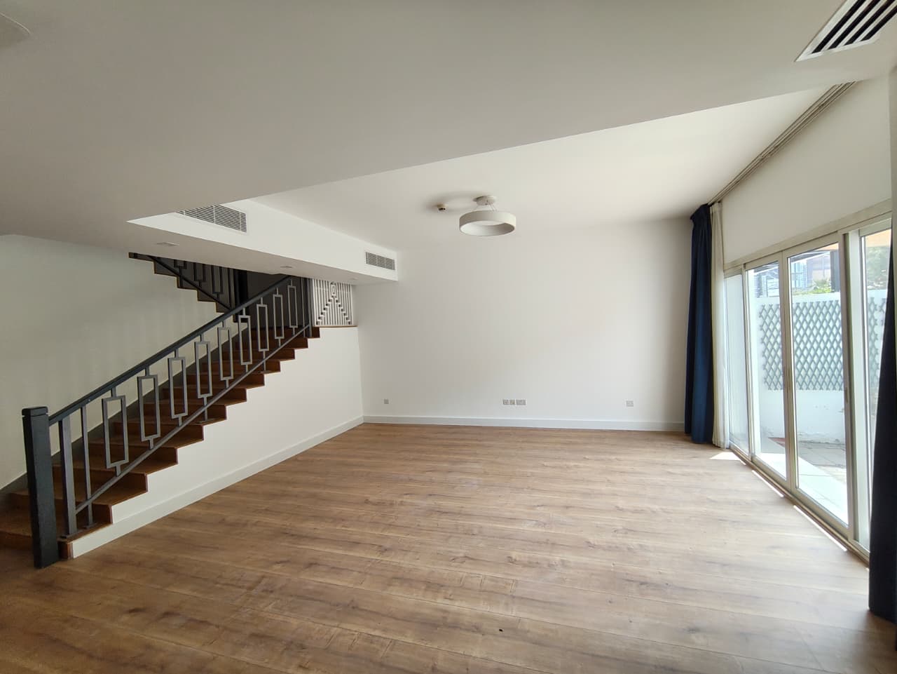 4 Bedrooms Townhouse in Penta Villas