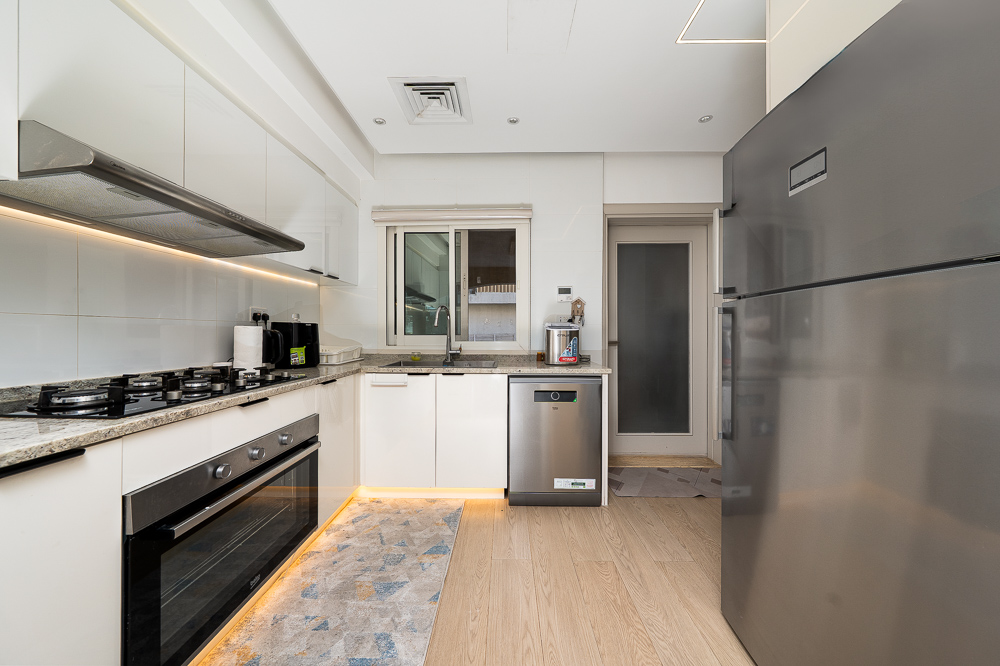 3 Bedrooms Townhouse in Mirabella 2