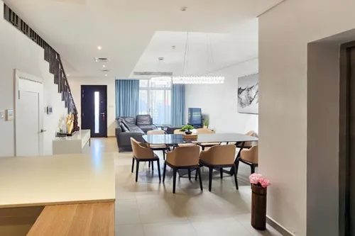 4 Bedrooms Townhouse in Somerset Mews