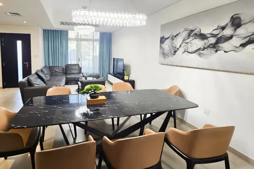 4 Bedrooms Townhouse in Somerset Mews