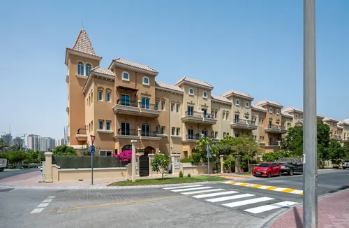 3 Bedrooms Villa in Mirabella 5