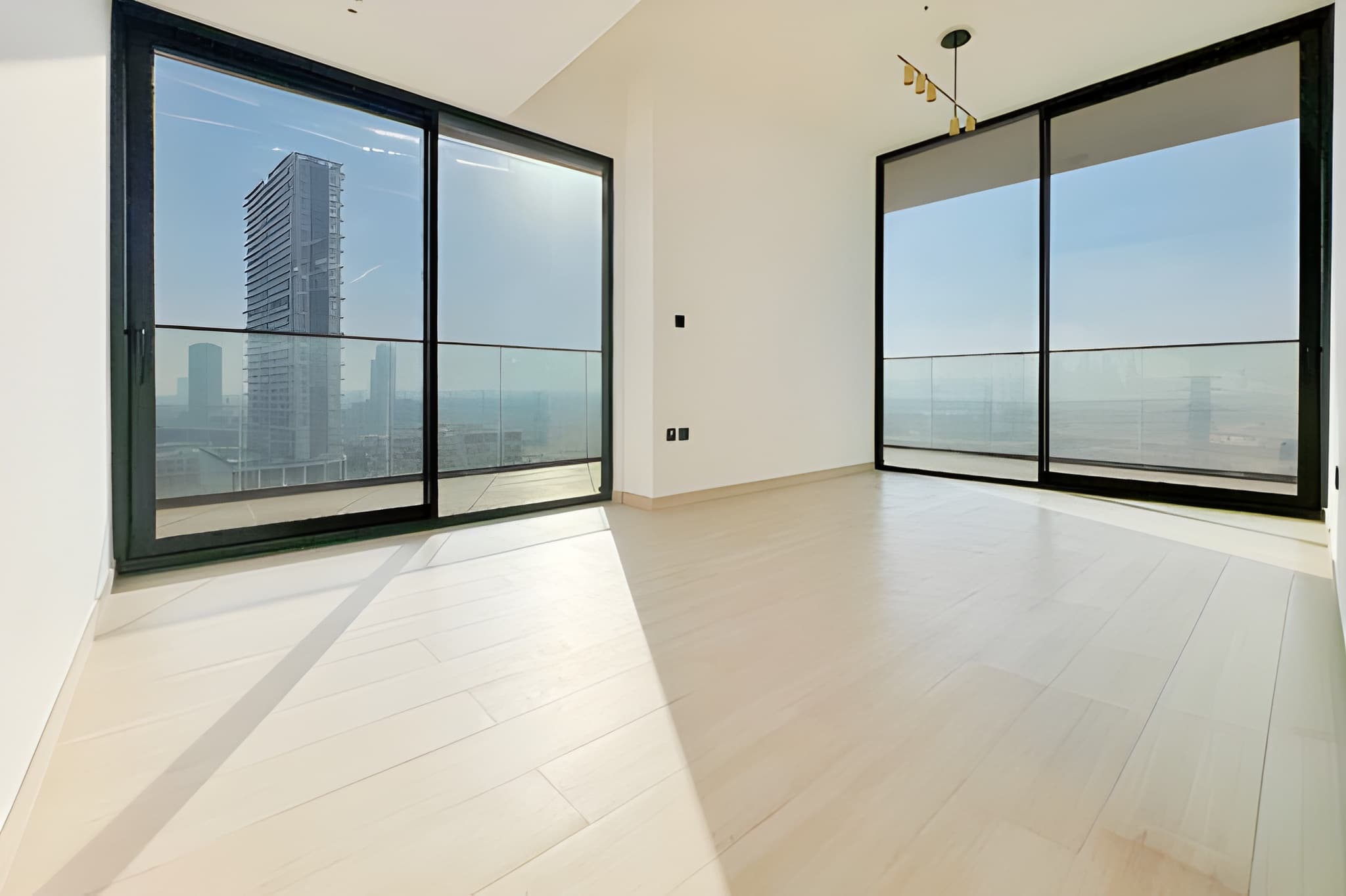 2 Bedrooms Apartment in Binghatti Corner