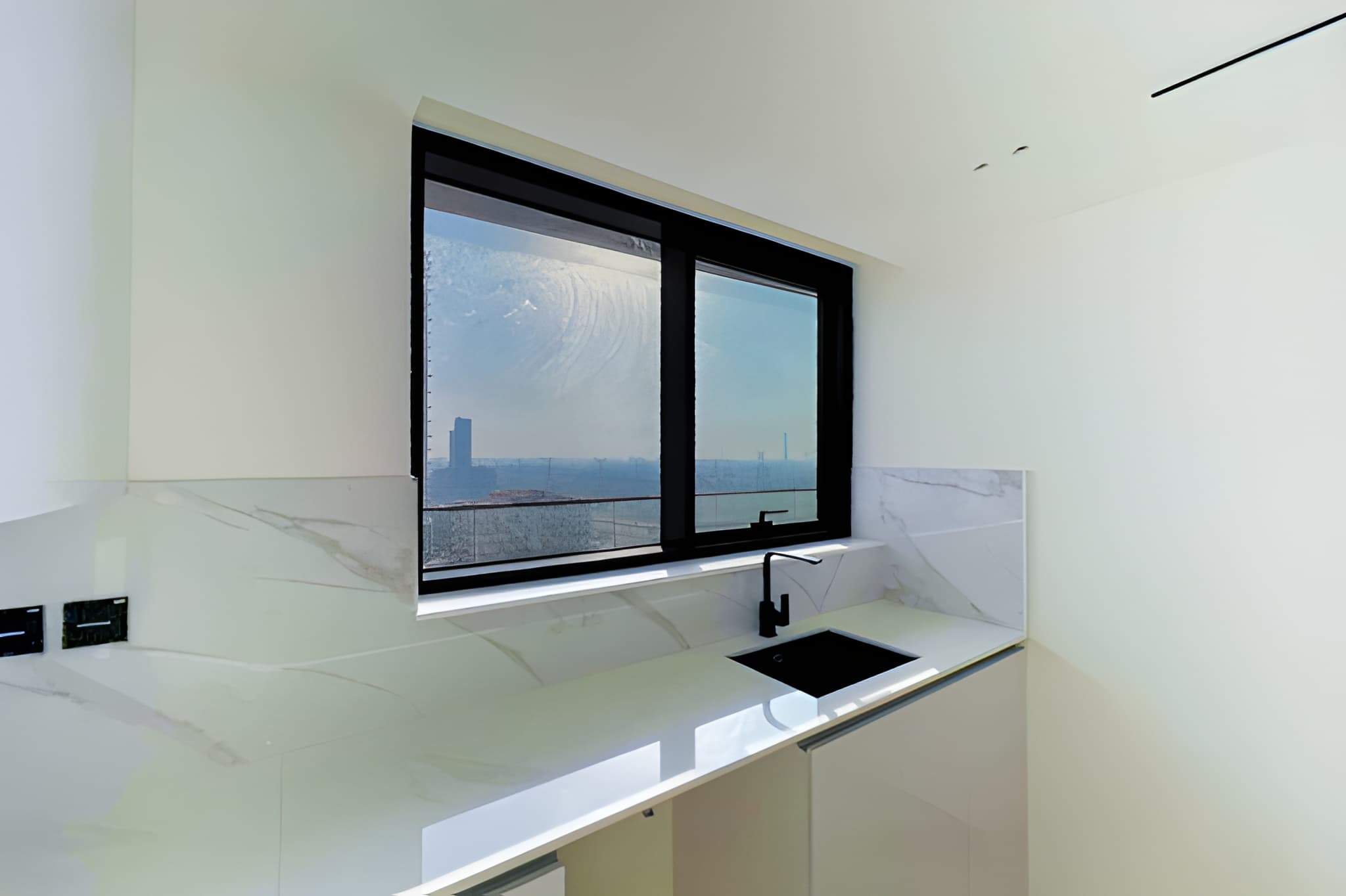 2 Bedrooms Apartment in Binghatti Corner