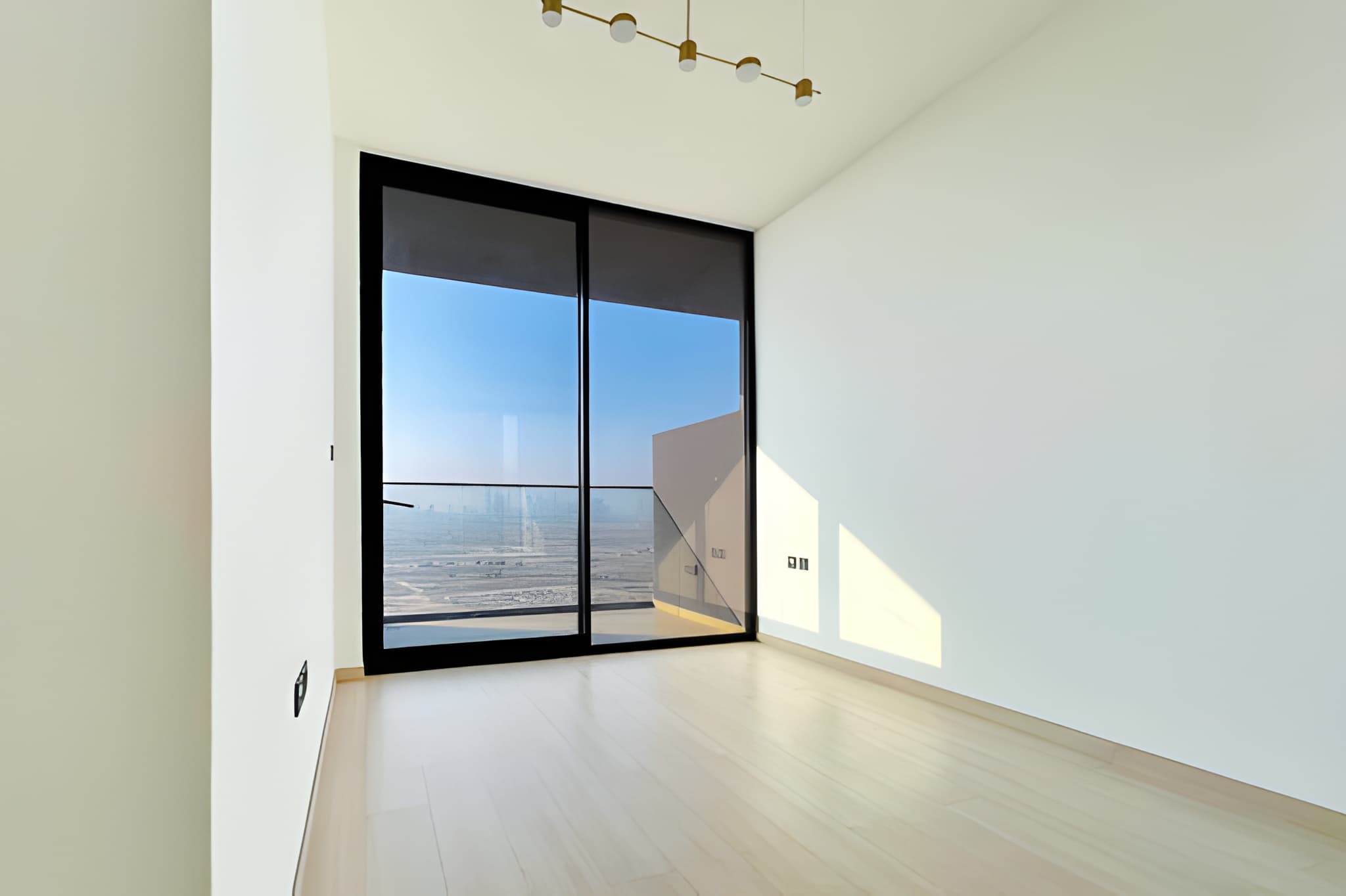 2 Bedrooms Apartment in Binghatti Corner