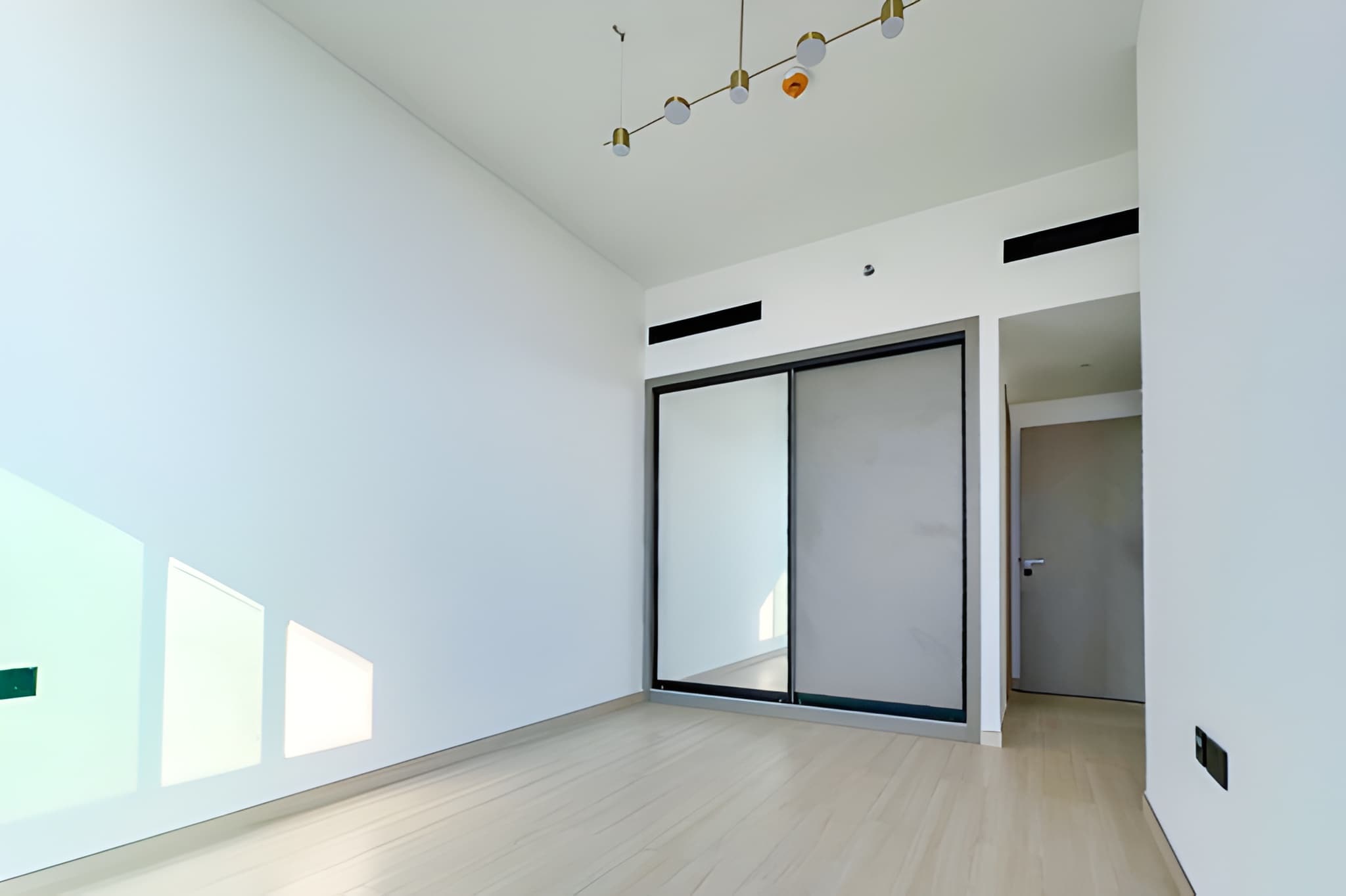 2 Bedrooms Apartment in Binghatti Corner