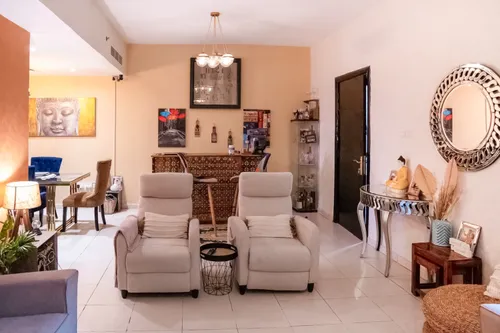 3 Bedrooms Apartment in Diamond Views 3
