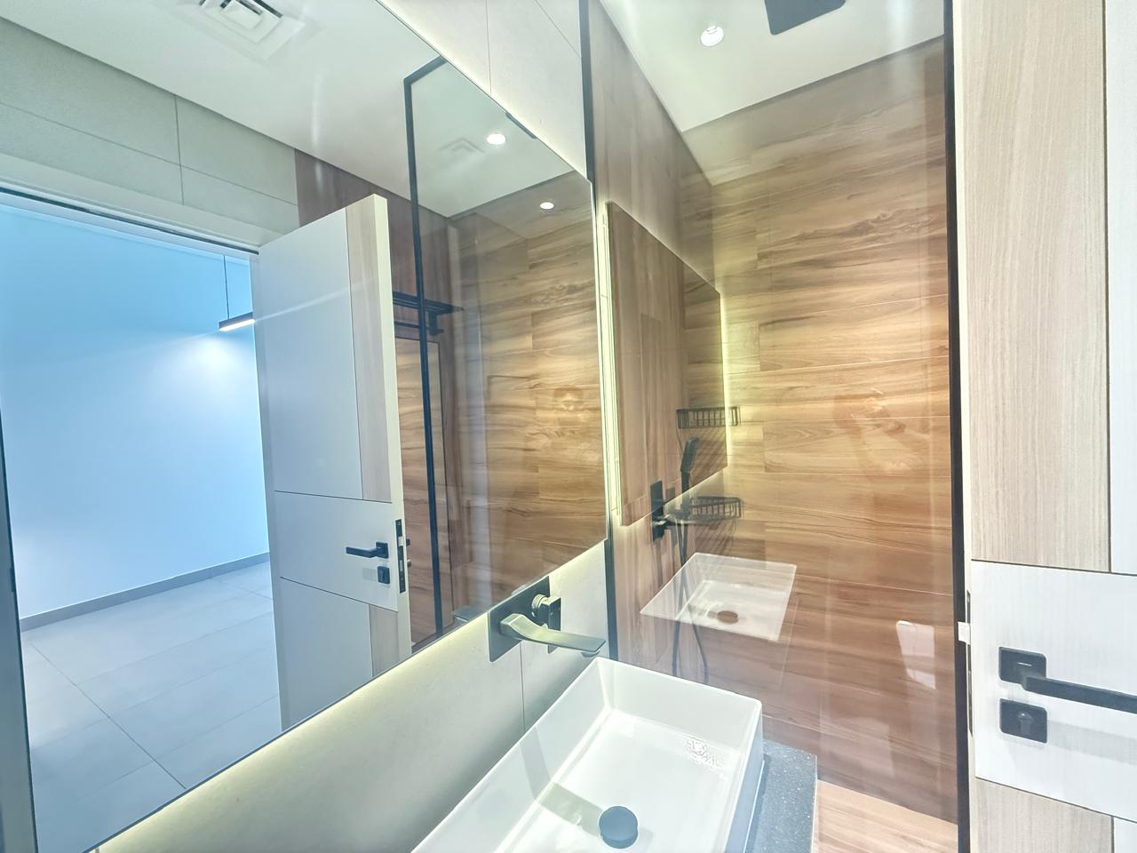 1 Bedroom Apartment in Park Lane by Heilbronn