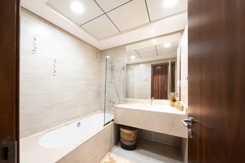 2 Bedrooms Apartment in Reef Residence