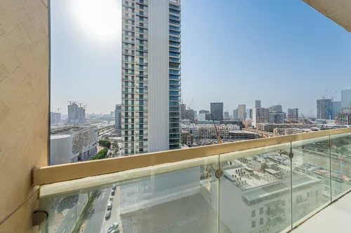 2 Bedrooms Apartment in Reef Residence