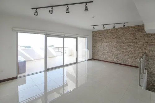 Investor Deal | Spacious Duplex | Motivated seller