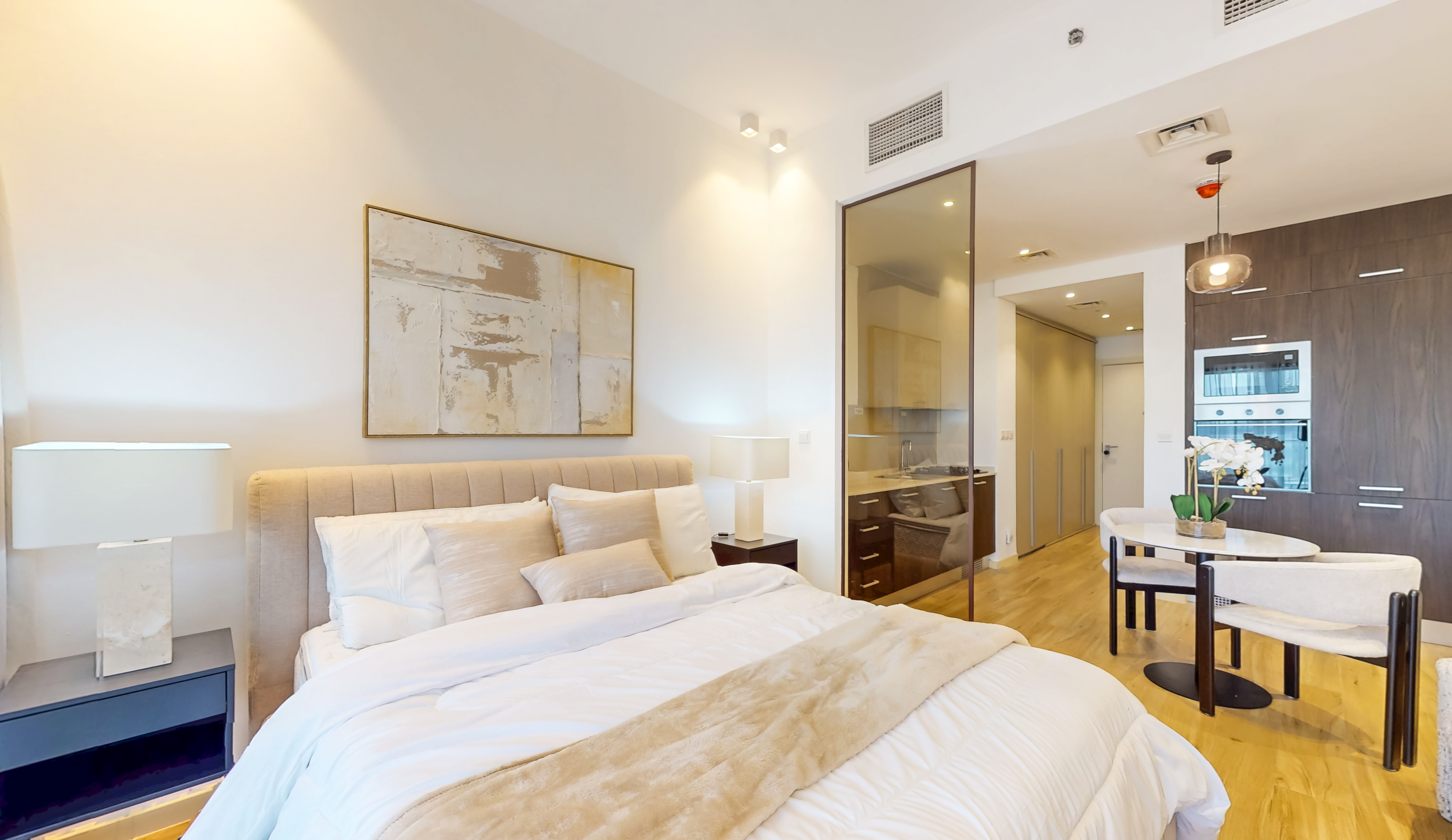  Apartment in Park View Tower