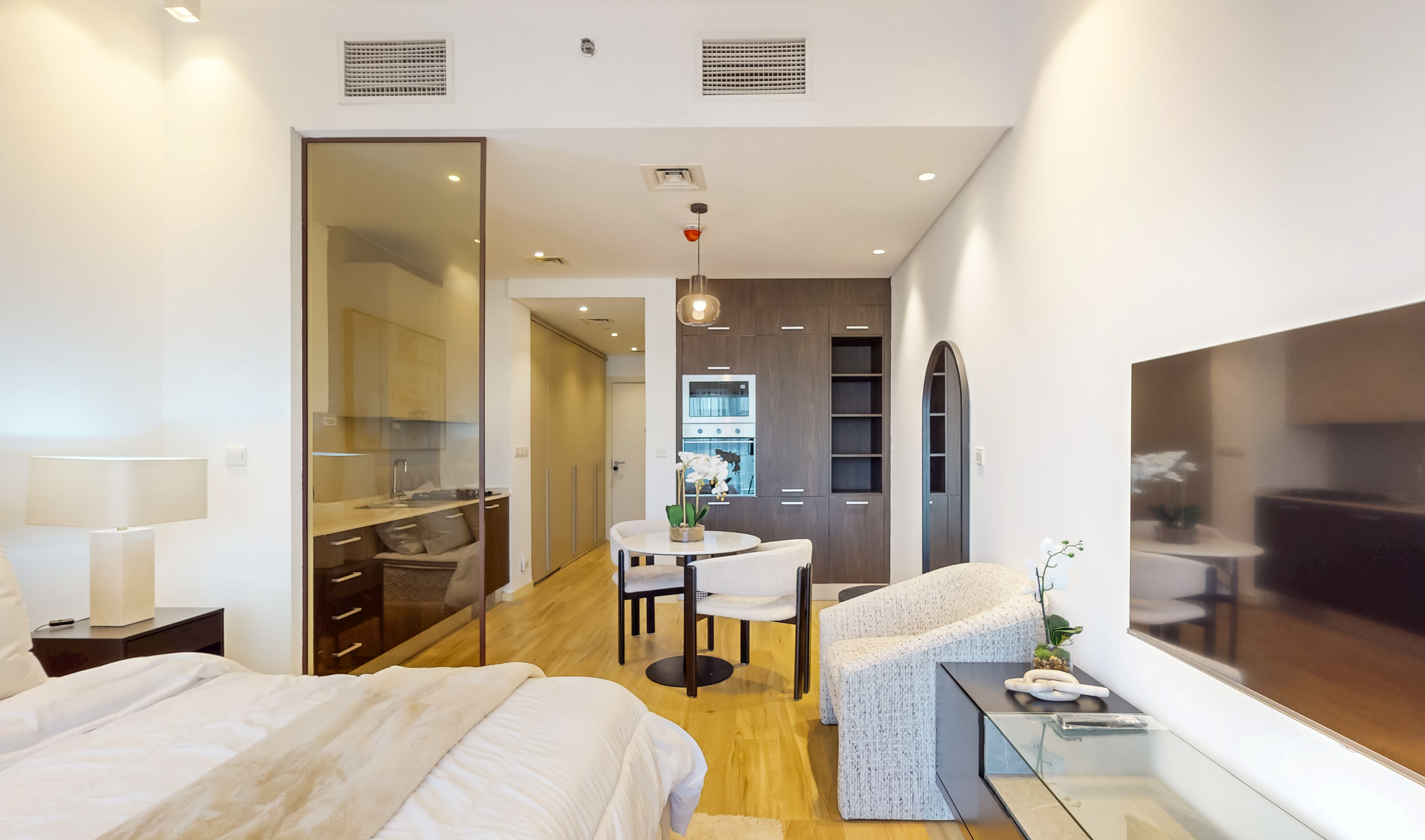  Apartment in Park View Tower