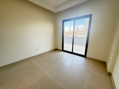 2 Bedrooms Apartment in Park Corner