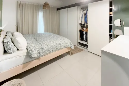 2 Bedrooms Apartment in G24