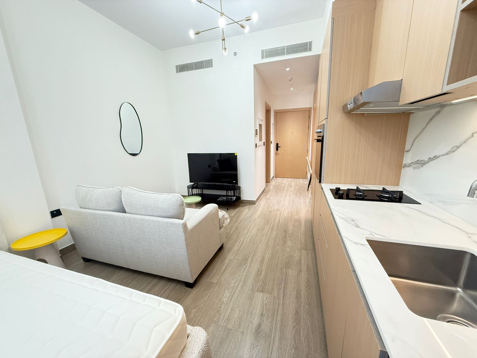  Apartment in AURA by Grovy