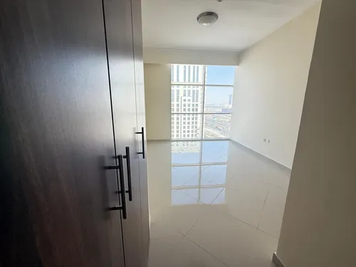 1 Bedroom Apartment in Reef Residence