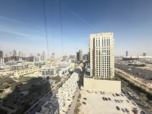 1 Bedroom Apartment in Reef Residence