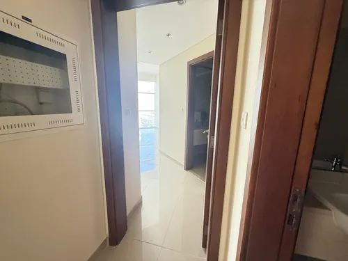 1 Bedroom Apartment in Reef Residence
