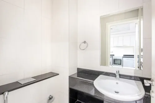 1 Bedroom Apartment in Ghalia