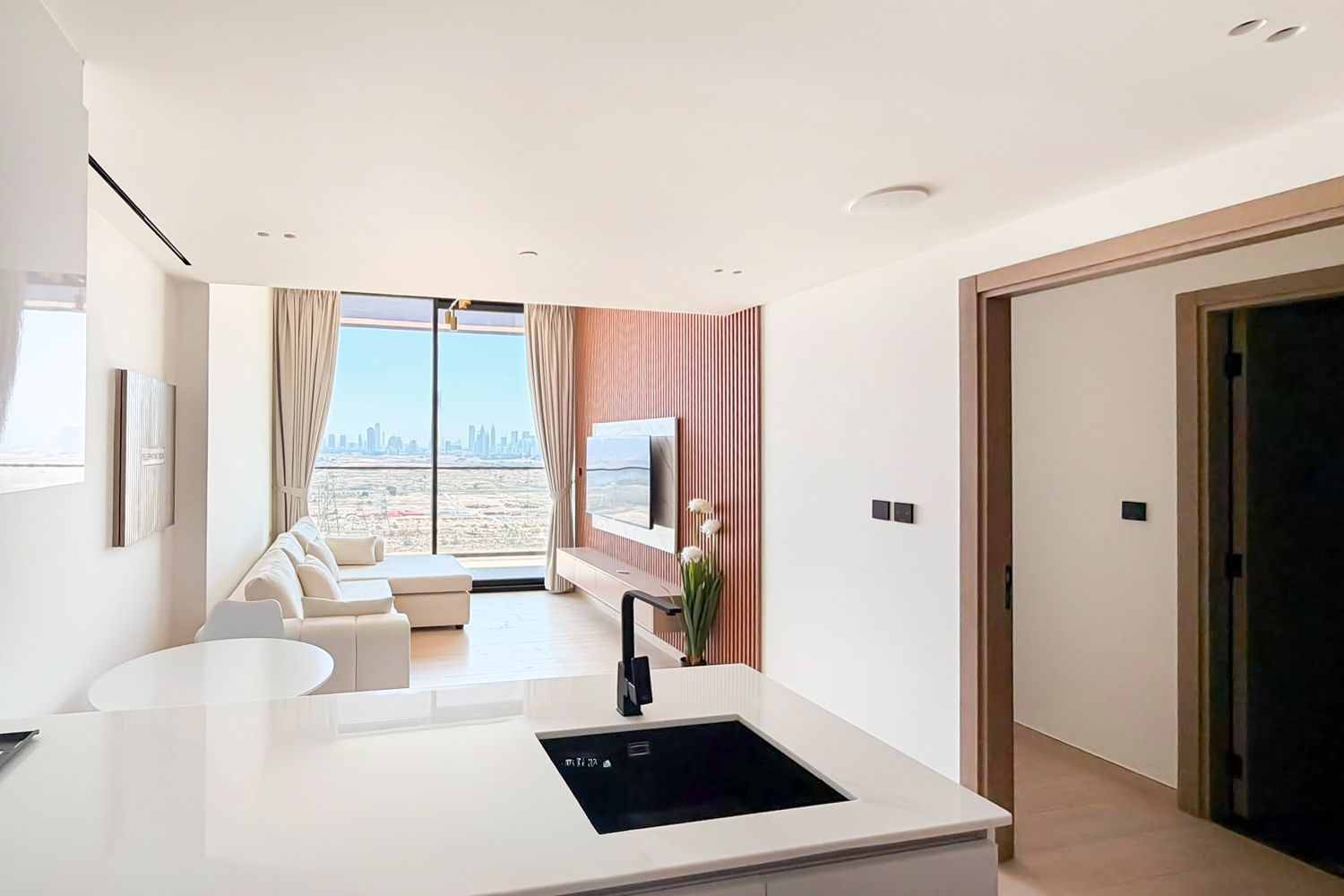 1 Bedroom Apartment in Binghatti Corner