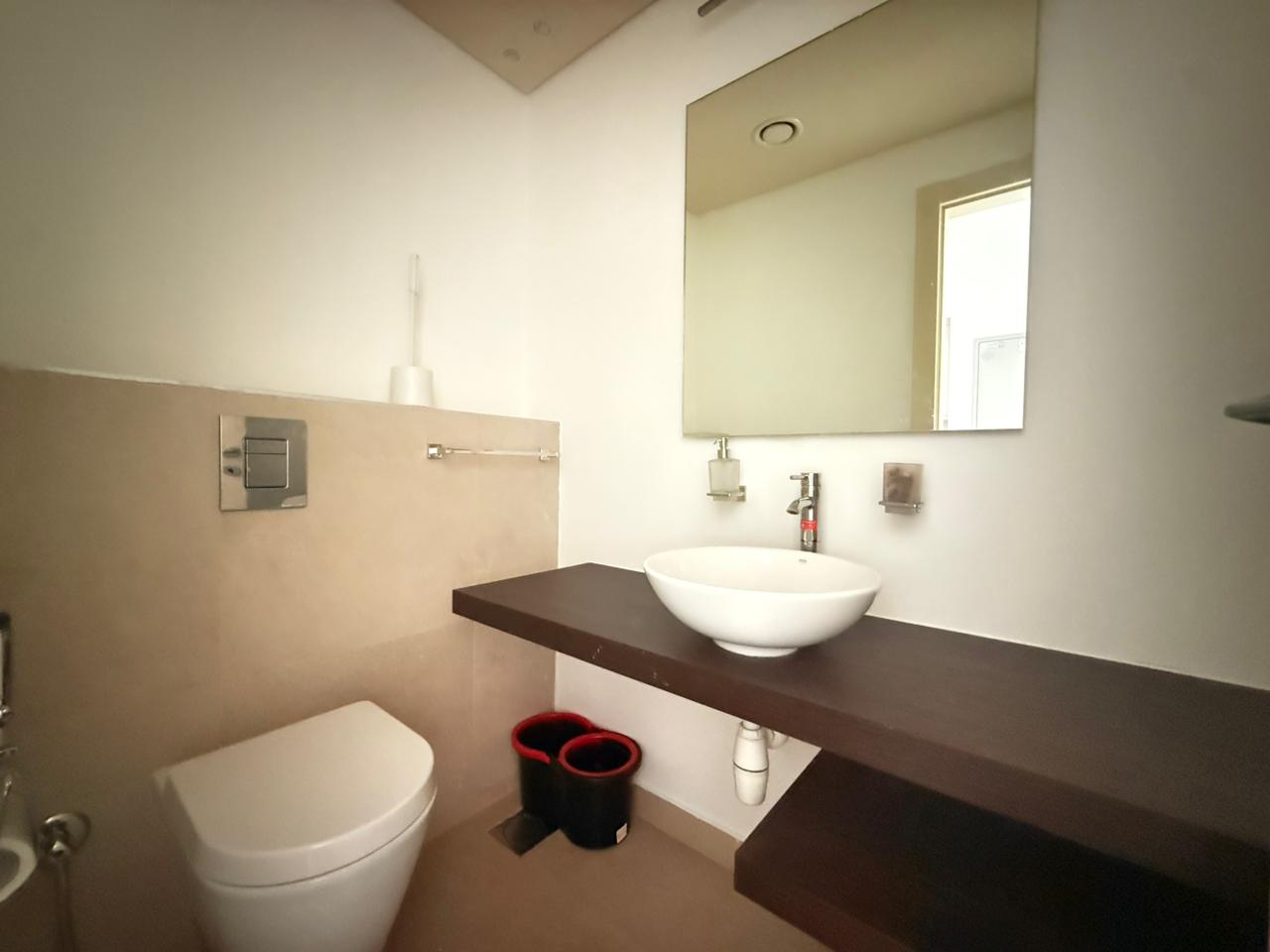 1 Bedroom Apartment in Park View Tower