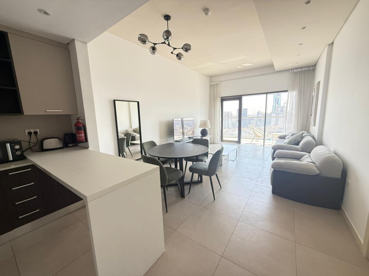 1 Bedroom Apartment in Park View Tower