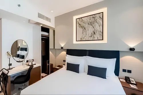  Apartment in Avalon Tower