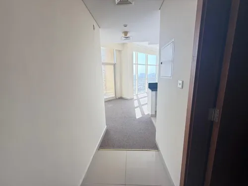 1 Bedroom Apartment in Reef Residence