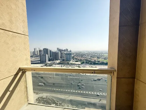 1 Bedroom Apartment in Reef Residence