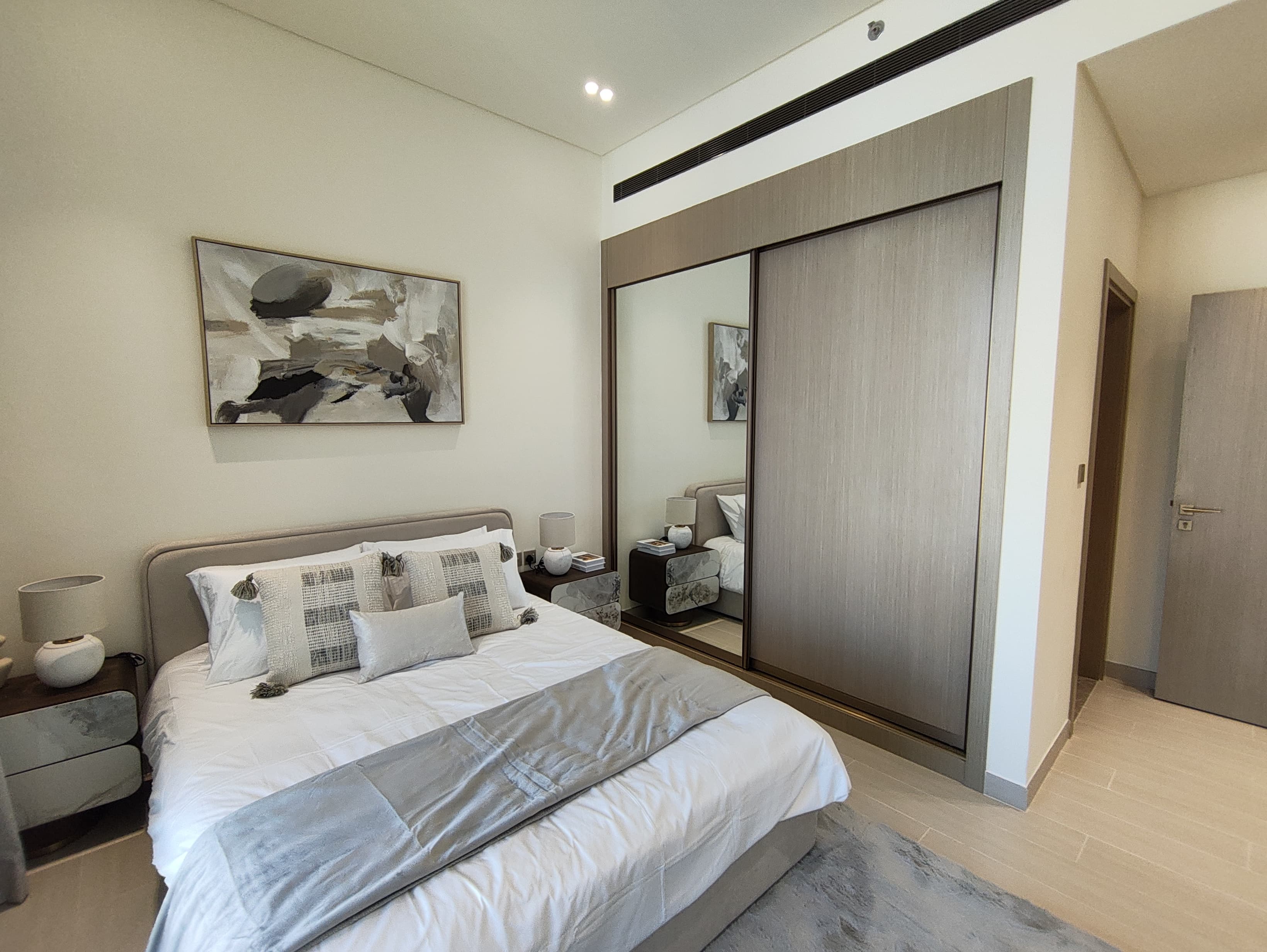 1 Bedroom Apartment in Binghatti Royale