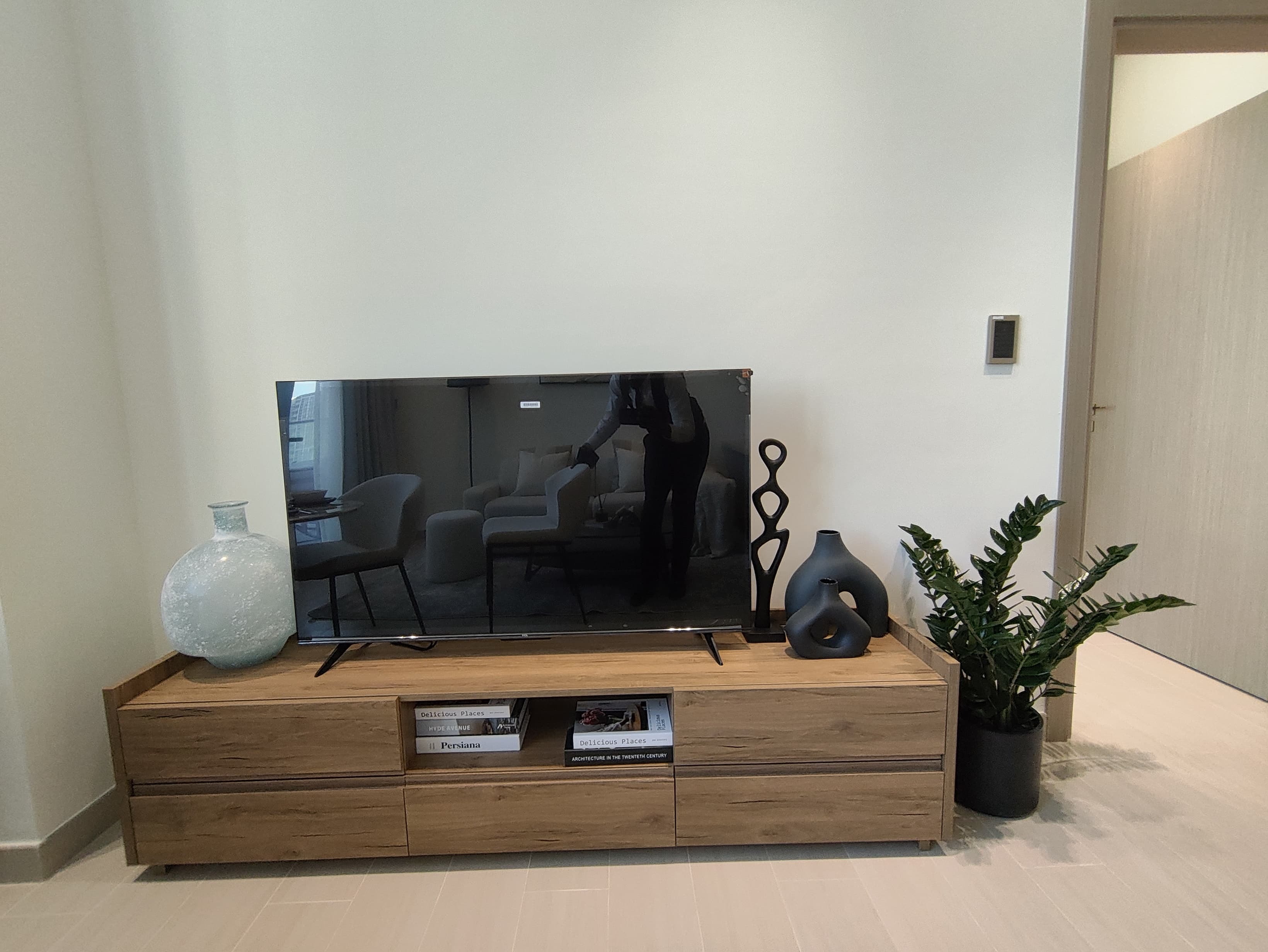 1 Bedroom Apartment in Binghatti Royale