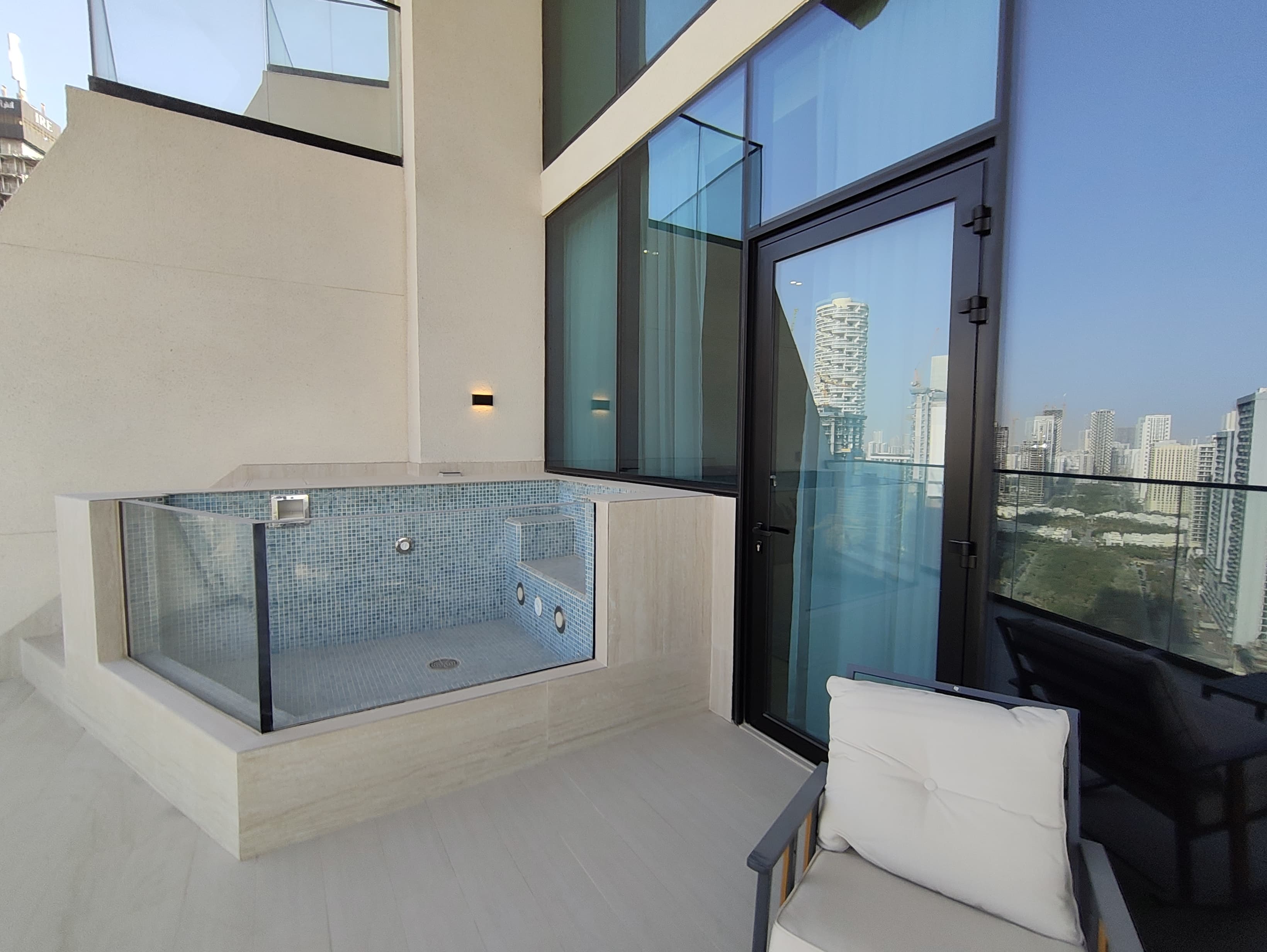 1 Bedroom Apartment in Binghatti Royale