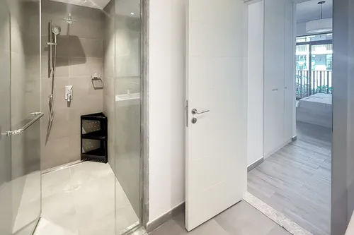 2 Bedrooms Apartment in Belgravia Square A