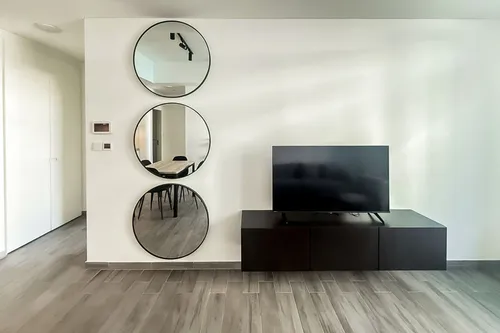 2 Bedrooms Apartment in Belgravia Square A