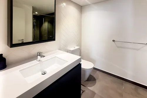 2 Bedrooms Apartment in Belgravia Square A