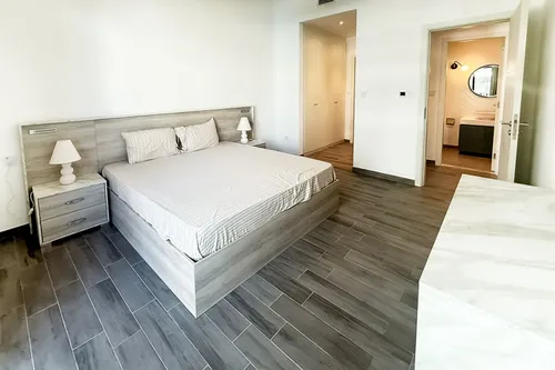 2 Bedrooms Apartment in Belgravia Square A