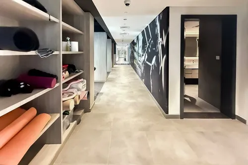 2 Bedrooms Apartment in Belgravia Square A