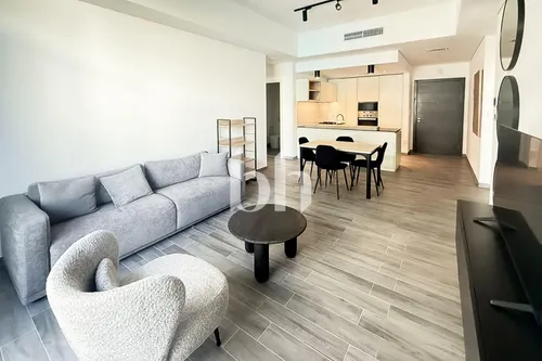 6 Cheques | Furnished | With Balcony and Parking|