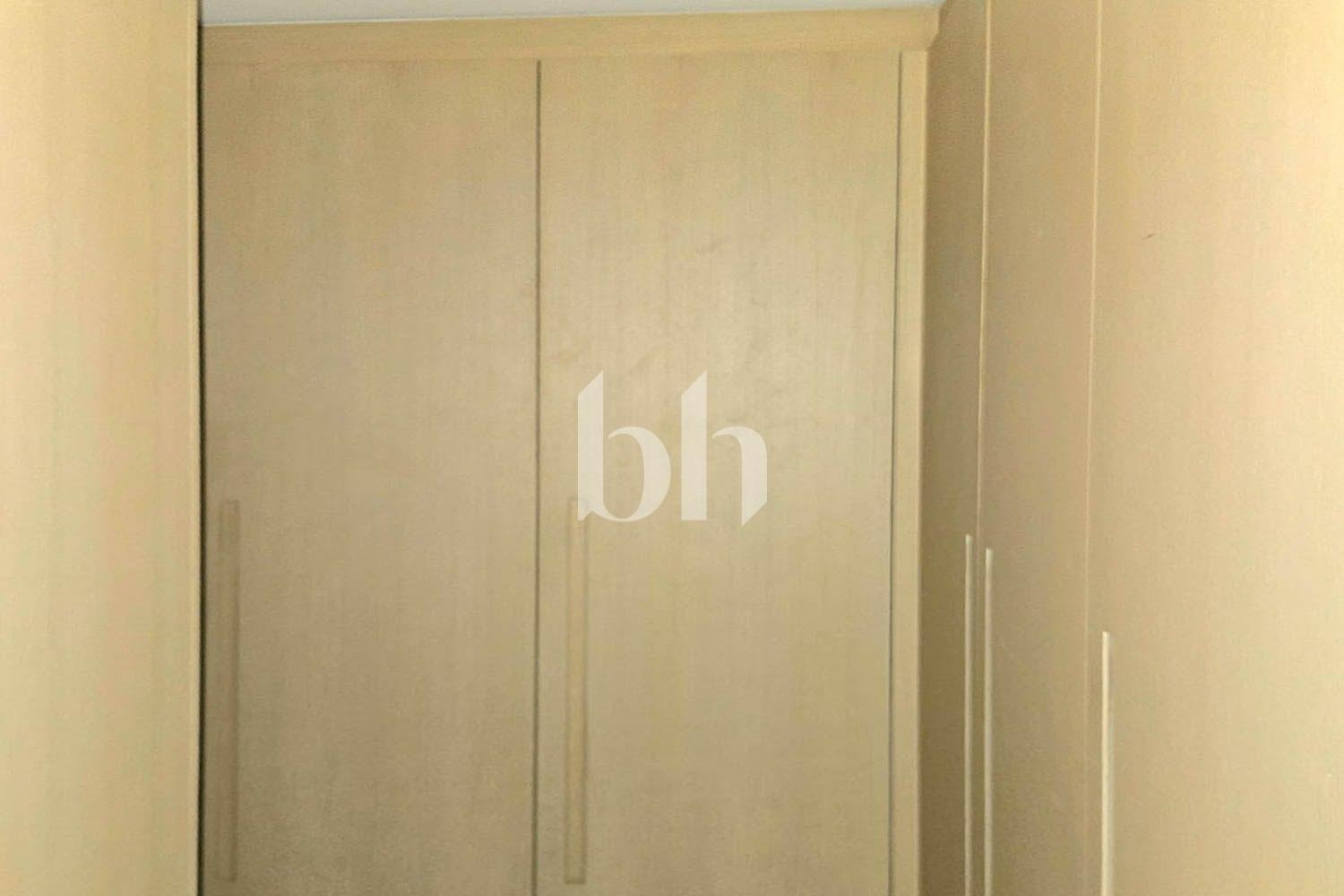 2 Bedrooms Apartment in Belgravia 1