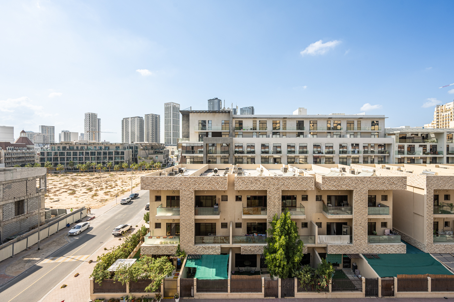 1 Bedroom Apartment in Laya Residences