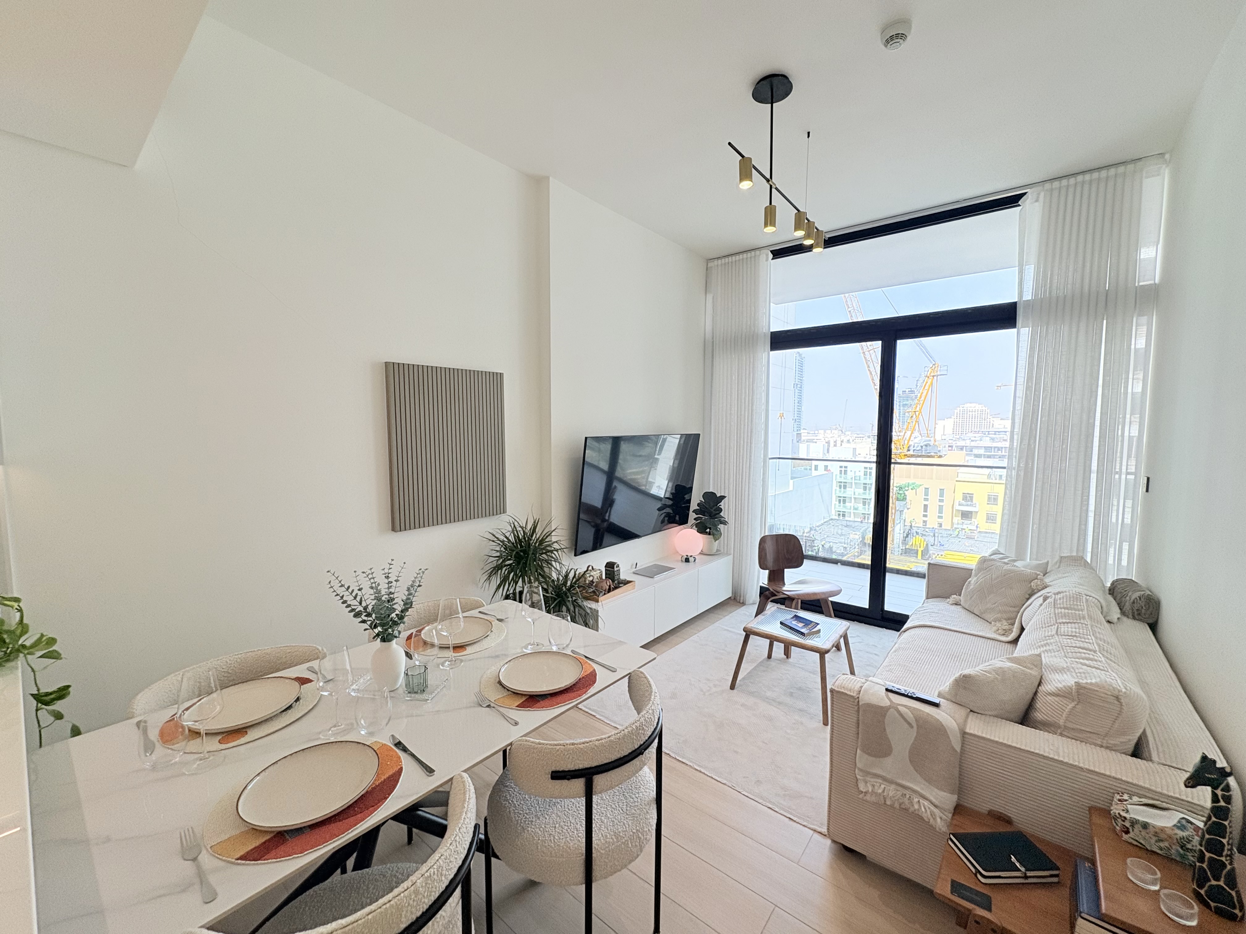 1 Bedroom Apartment in Binghatti Emerald