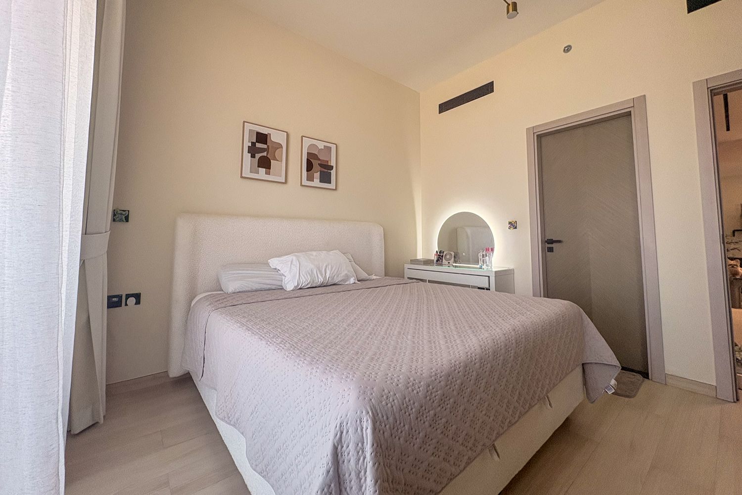 2 Bedrooms Apartment in Binghatti LUNA