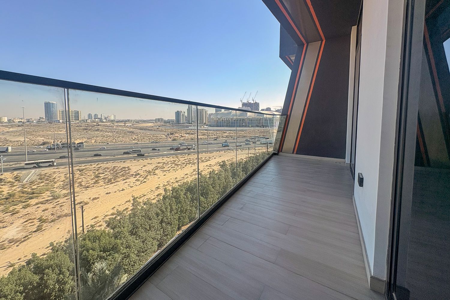 2 Bedrooms Apartment in Binghatti LUNA