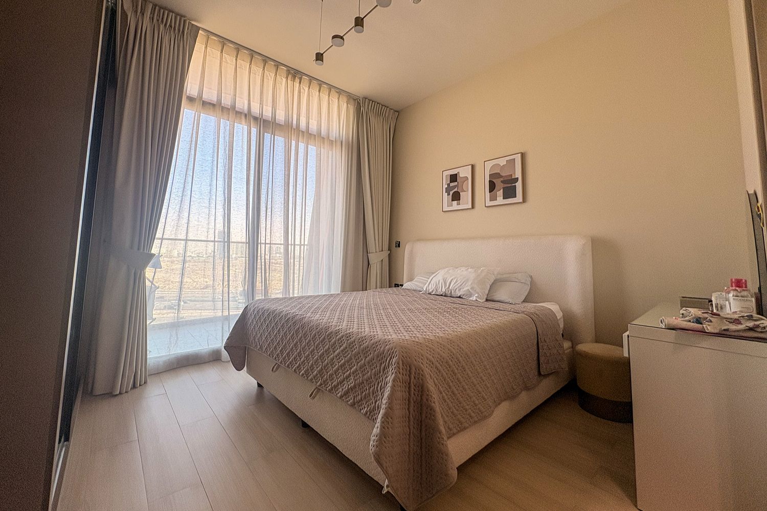 2 Bedrooms Apartment in Binghatti LUNA