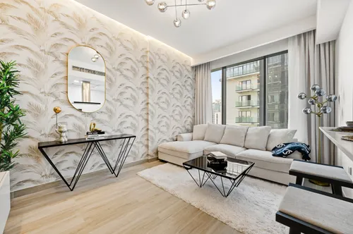 1 Bedroom Apartment in The East Crest by Meteora