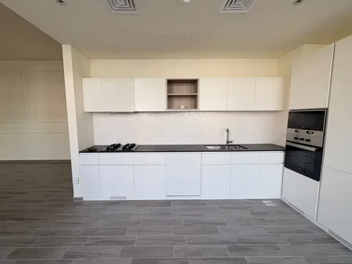 2 Bedrooms Apartment in Belgravia Square A